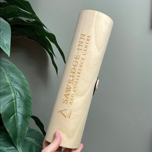 Hotel Wooden Wine Box